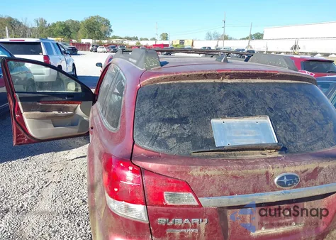 2011 Subaru Outback 2.5I Limited из США, поврежденный, VIN 4S4BRBLC3B3337565